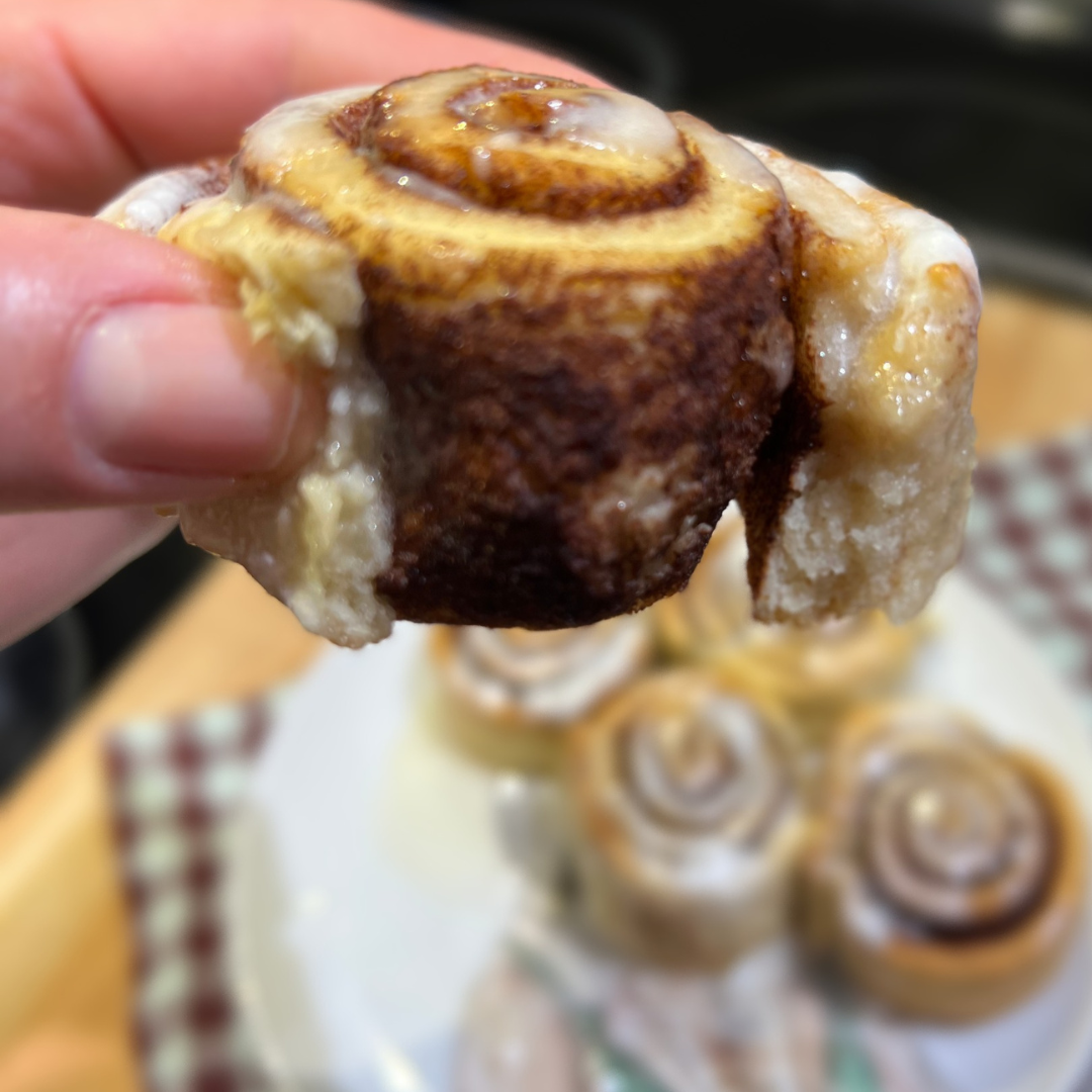 GLUTEN-FREE CINNAMON ROLLS